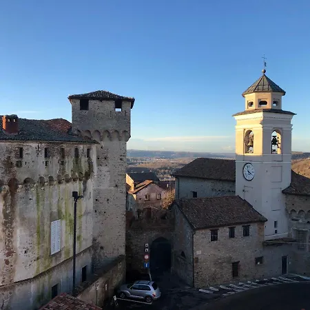 Apartment Oasi Castello Di Nel Monferrato *
