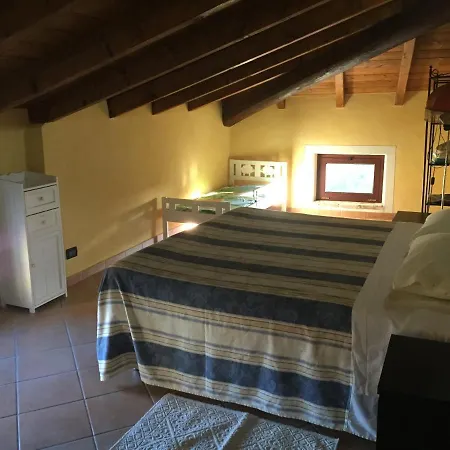 Apartment Oasi Castello Di Nel Monferrato *