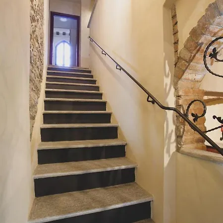 Oasi Castello Di Nel Monferrato Apartment