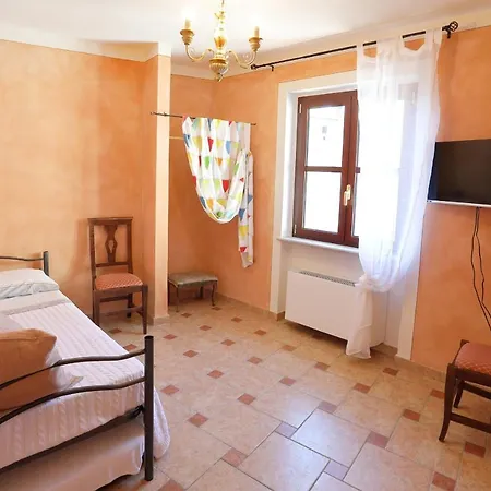 Oasi Castello Di Nel Monferrato 公寓 *